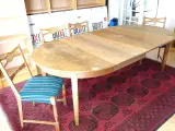Spisebord + 4 stole i EG  - 3