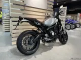 Yamaha XSR 900 - 4