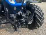 New Holland T7.175 RangeCommand med frontlift. Meget velholdt gård traktor. - 4