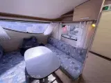 2009 - Adria Action 361 LH   SUPER SMART LETVÆGTS-VOGN, EGENVÆGT KUN 800 kg. *TILBUD* - 2