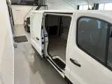 Nissan NV300 1,6 dCi 125 L2H1 Comfort Van - 4