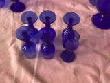 Koboltblå glas 4 forskellige ialt 22stk - 4