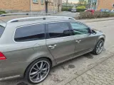 VW Passat 2,0 TDi 170 Comfortline Variant DSG BM - 3