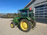 John Deere 2040 Handy traktor med SGII kabine - 3