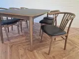 Nyt spisebord med 6 stole  - 4