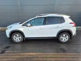 Peugeot 2008 1,6 BlueHDi 100 Selection Sky - 3