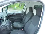 Ford Transit Courier 1,5 TDCi 75 Ambiente - 4