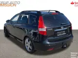 Hyundai i30 Cw 1,6 CRDi Classic 128HK Stc 6g - 3