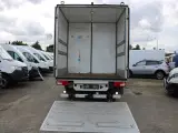 VW Crafter 35 2,0 TDi 177 Alukasse m/lift aut. - 4