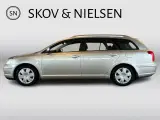 Toyota Avensis 2,4 Executive stc. aut. - 2