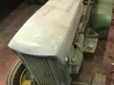 John Deere 110