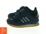 Børne sneakers med velcrolukning fra Adidas (str. Us 5 k) - 3