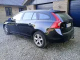 Volvo V60 1,6 D2 115 Kinetic - 2