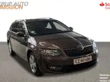 Skoda Octavia Combi 1,6 TDI Common Rail DPF Elegance DSG 105HK Stc 7g Aut. - 2