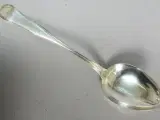 Dobbeltriflet potageske (suppeske) af sølv