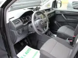 VW Caddy 2,0 TDi 102 BMT Van - 4