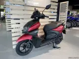 Yamaha RayZR - 5
