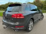 VW Touareg 4,2 V8 TDi R-line aut. 4Motion BMT Van - 3