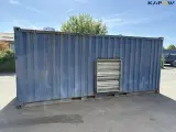- - - Container - 4