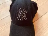 Sort New York Yankees cap - str. S-M