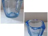 Blå Vase fra Hermanova Hut Glasværk