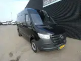 Mercedes-Benz Sprinter 317 2,0 CDI A2 H2 RWD 9G-Tronic 170HK Van Aut. - 2