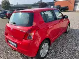 Suzuki Swift 1,3 DDiS GL-A - 5