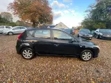 Hyundai i30 1,6 CRDi 90 Comfort Eco - 5