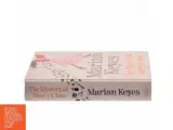 The mystery of Mercy Close af Marian Keyes (Bog) - 2