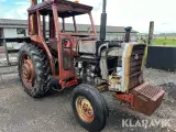 Traktor Massy Ferguson 265 - 5