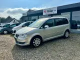 VW Touran 2,0 TDi 140 Trendline DSG - 2