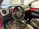 Toyota Aygo 1,0 VVT-i x-play - 4