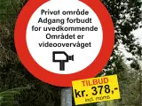 Skilte: Privat vej-Al uvedkommende færdsel forbudt - 3