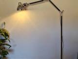 Fed gulvlampe fra KARE design.