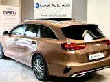 Kia Ceed 1,6 PHEV Upgrade Premium SW DCT - 5
