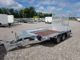 0 - Martz Builder 3 3015 2700 kg   Maskintrailer Builder 3 3015 2 akslet 2700 kg - 3