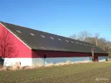 Lager (1.050m2) med lille kontor/administrationslokale (12 m2) - Kan evt. opdeles. - 3