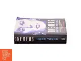 One of Us by Cynthia Y. Young af Young, Hugo (Bog) - 3