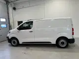 Toyota ProAce 1,5 D 120 Medium Comfort - 3