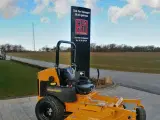 Hustler Z Diesel 72" - 2