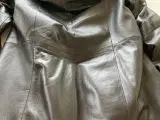 Fin læderfrakke - 2