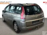 Citroën C4 Picasso 1,6 HDI 7 Pers. 110HK Man. - 2