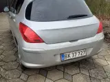Peugeot 308 THP 150 HK - 2