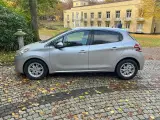 Peugeot 208 1,2 VTi Allure - 5