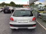 Peugeot 206+ 1,4 HDi 70 Comfort+ - 3