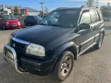 Suzuki Grand Vitara 2,5 V6 Active Van - 2