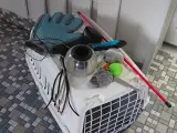 Transportkasse med katte tilbehør