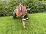 - - - Slamsuger - 2