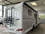 2020 - SunLight T 69 L Aut.   Quennsbed - Km 26000 - 9 trins automatgear. - 4