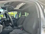 VW Golf VIII 1,4 eHybrid DSG - 2